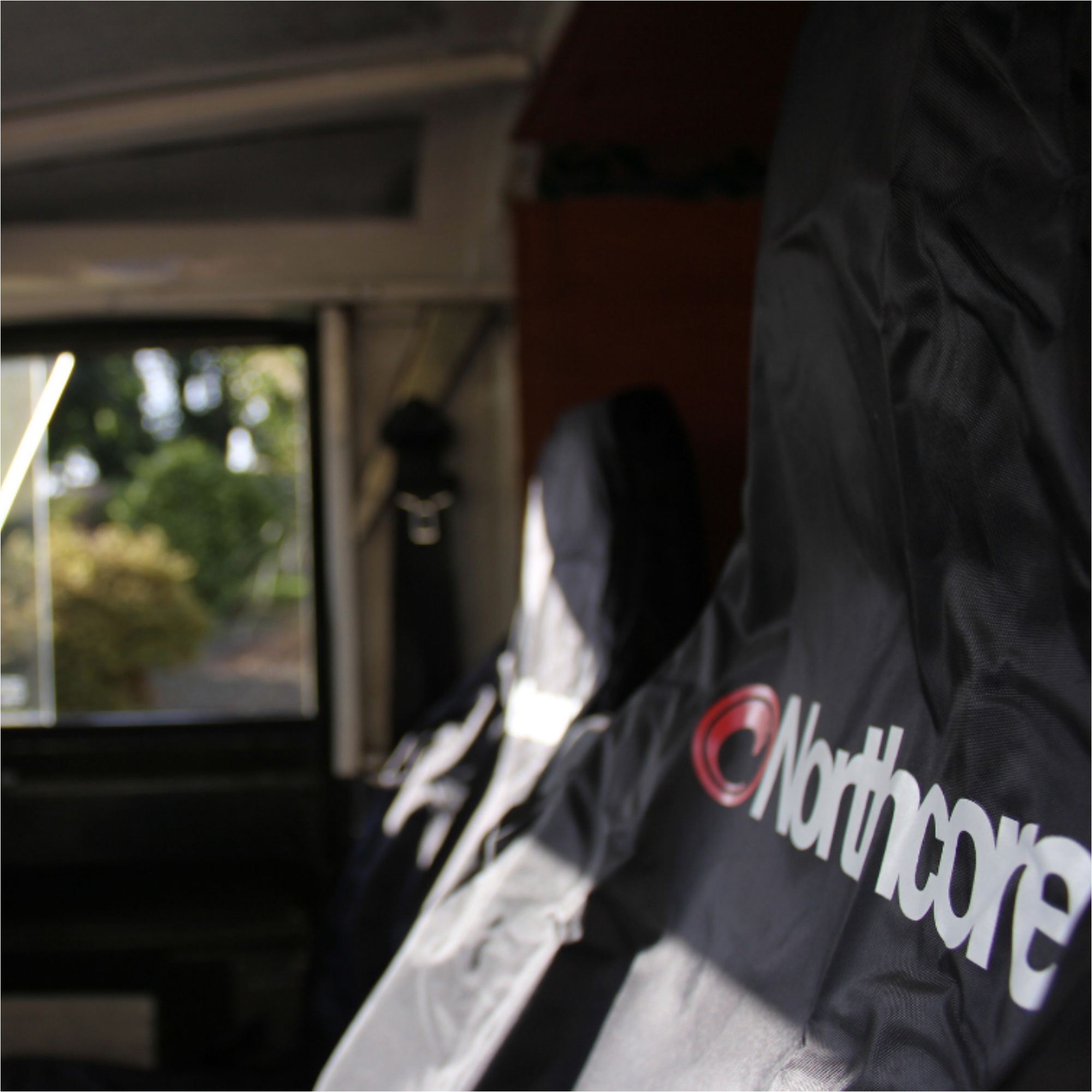 2026 Northcore Waterproof Car Seat Cover NOCO05 - Black